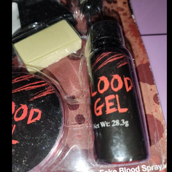 Halloween Full Makeup Kit - Never Opened - Picture 5 of 8